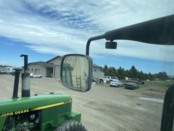 2013 John Deere 8335R Tractor