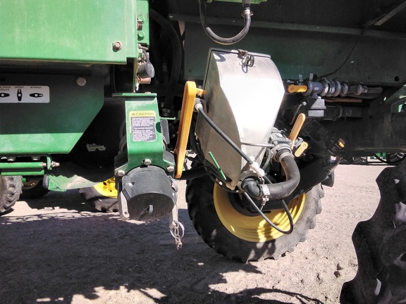 2013 John Deere 4830 Sprayer/High Clearance