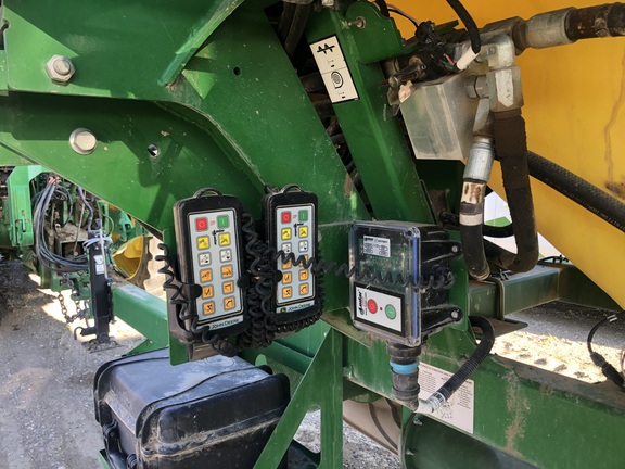 2017 John Deere 1890 Air Seeder