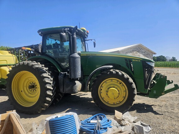 2014 John Deere 8235R Tractor