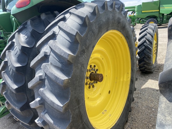 2014 John Deere 8235R Tractor