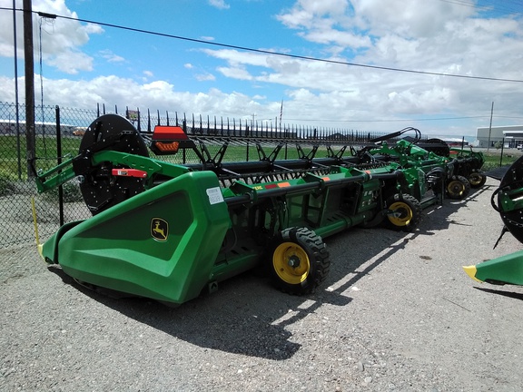 2022 John Deere HD50R Header Combine