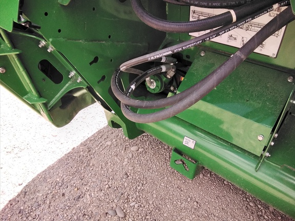 2022 John Deere HD50R Header Combine