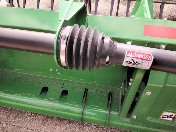 2022 John Deere HD50R Header Combine