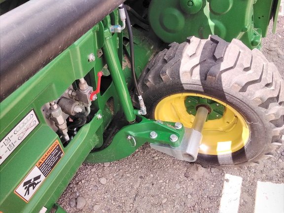 2022 John Deere HD50R Header Combine