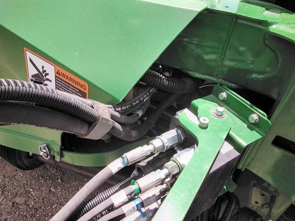 2022 John Deere HD50R Header Combine