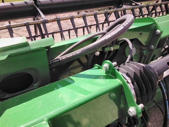 2022 John Deere HD50R Header Combine