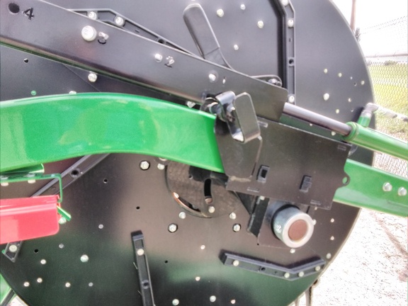 2022 John Deere HD50R Header Combine