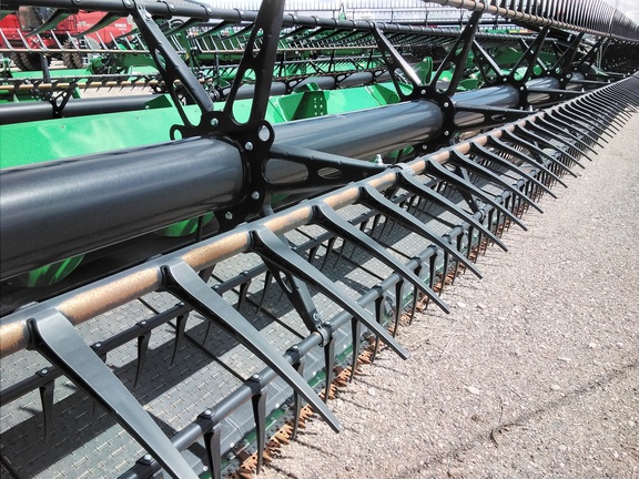 2022 John Deere HD50R Header Combine