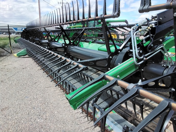 2022 John Deere HD50R Header Combine