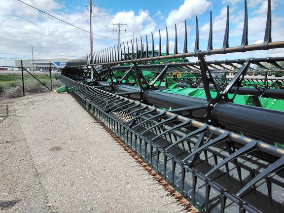 2022 John Deere HD50R Header Combine