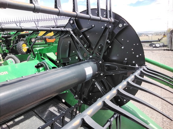 2022 John Deere HD50R Header Combine