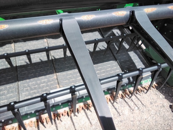 2022 John Deere HD50R Header Combine