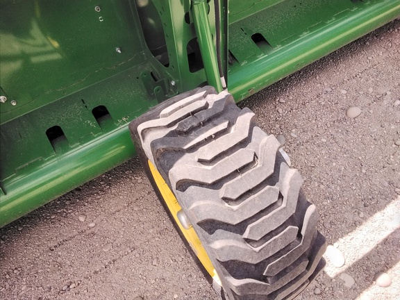 2022 John Deere HD50R Header Combine