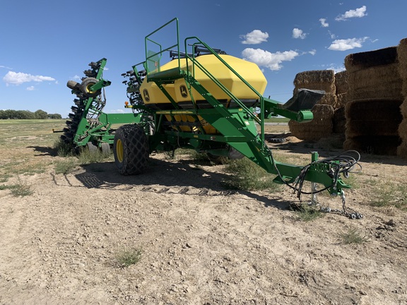 2021 John Deere 1890 Air Seeder