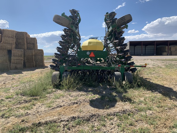 2021 John Deere 1890 Air Seeder