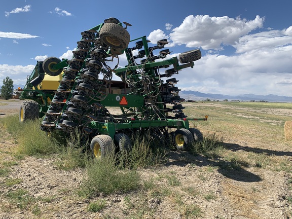 2021 John Deere 1890 Air Seeder