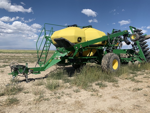 2021 John Deere 1890 Air Seeder