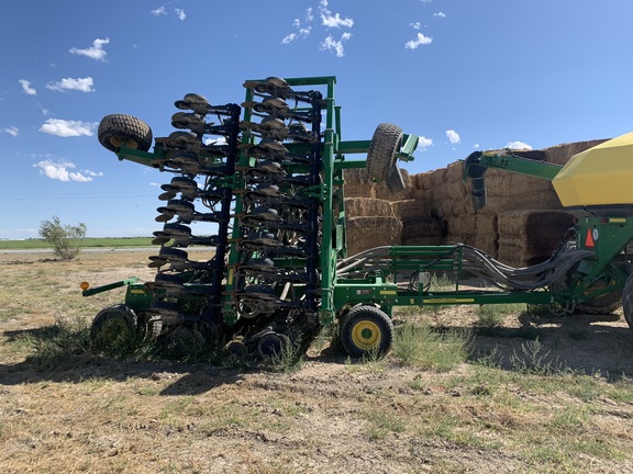 2021 John Deere 1890 Air Seeder