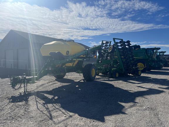 2021 John Deere 1890 Air Seeder