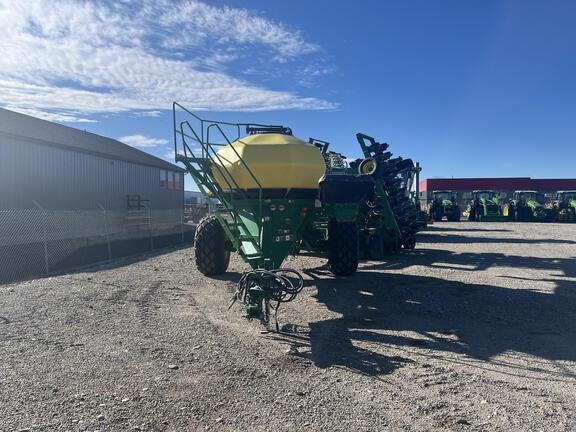 2021 John Deere 1890 Air Seeder