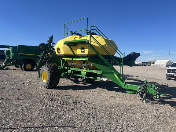 2021 John Deere 1890 Air Seeder