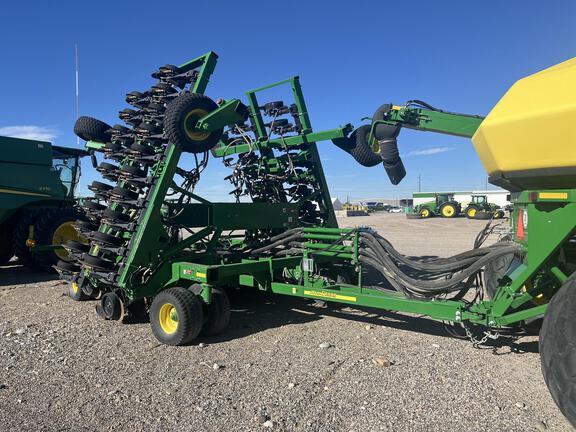 2021 John Deere 1890 Air Seeder