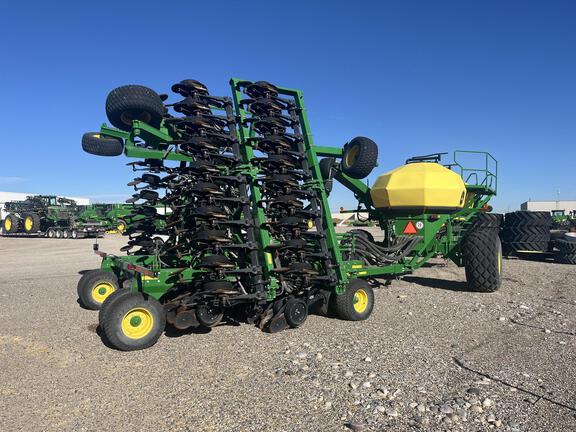 2021 John Deere 1890 Air Seeder