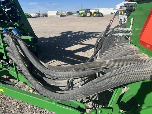 2021 John Deere 1890 Air Seeder
