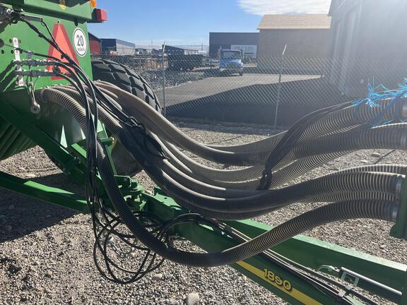 2021 John Deere 1890 Air Seeder