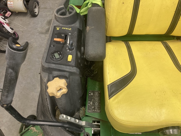 2022 John Deere Z997R Mower/Zero Turn