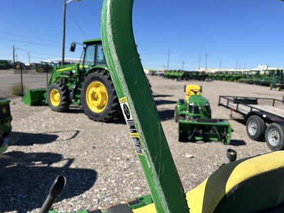 2022 John Deere Z997R Mower/Zero Turn