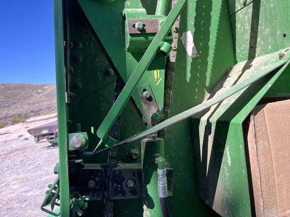 2007 John Deere 568 Baler/Round