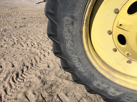 2012 John Deere 7260R Tractor