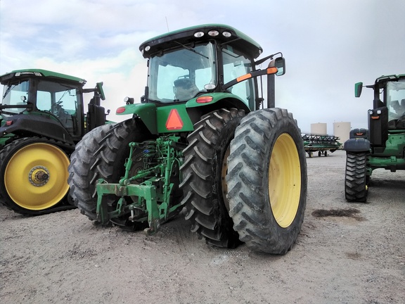 2012 John Deere 7260R Tractor