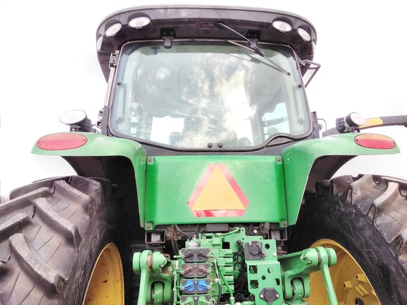 2012 John Deere 7260R Tractor