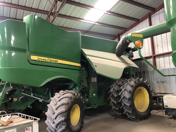 2018 John Deere S780 Combine