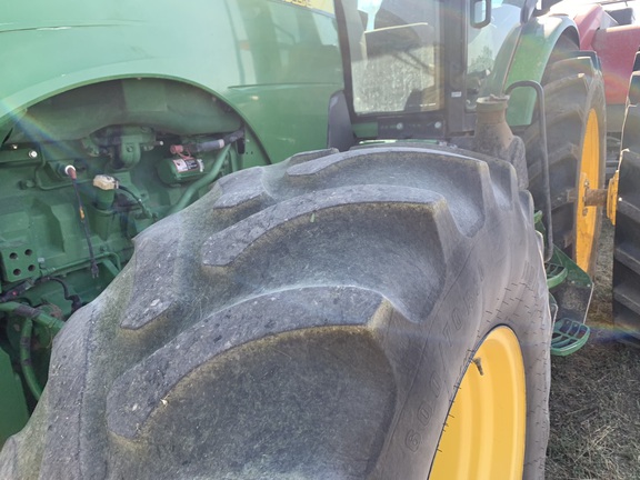 2014 John Deere 8270R Tractor