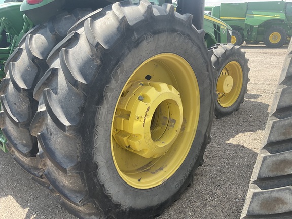 2014 John Deere 8270R Tractor