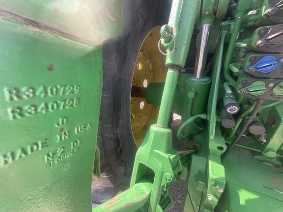 2014 John Deere 8270R Tractor