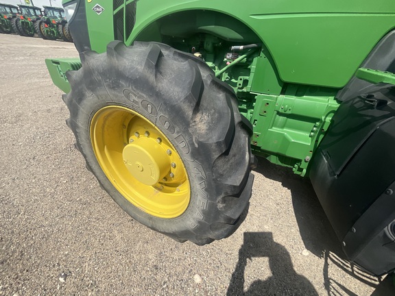 2014 John Deere 8270R Tractor