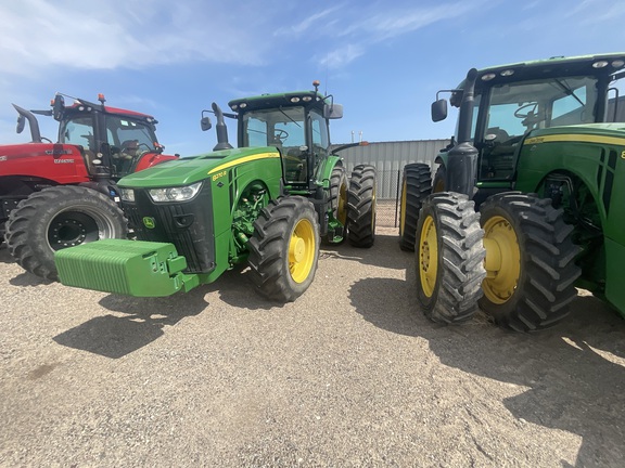 2014 John Deere 8270R Tractor