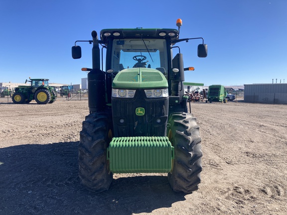 2015 John Deere 7210R Tractor