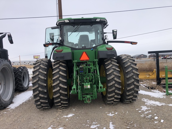 2020 John Deere 7R 210 Tractor