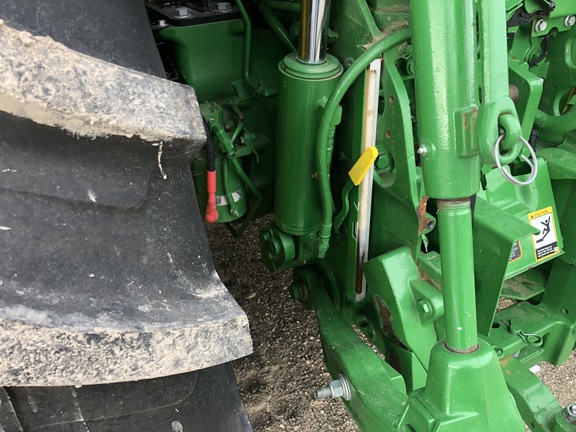 2020 John Deere 7R 210 Tractor