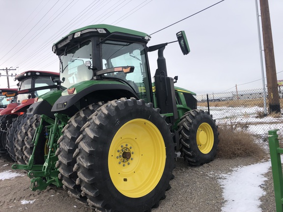 2020 John Deere 7R 210 Tractor