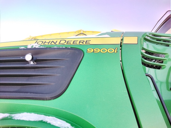 2020 John Deere 9900 Forage Harvester