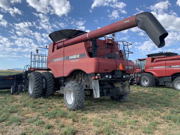 2010 Case IH 7088 Combine