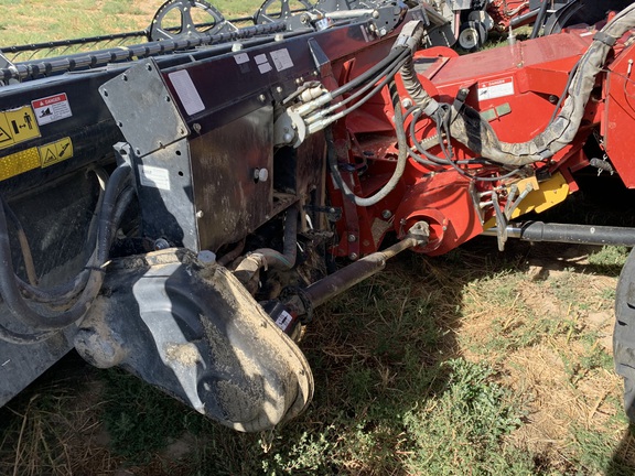 2009 Case IH 2142-35 Header Combine