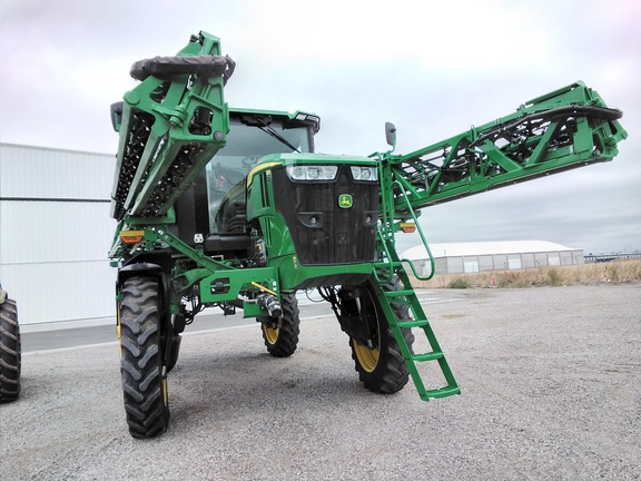 2023 John Deere 412R Sprayer/High Clearance